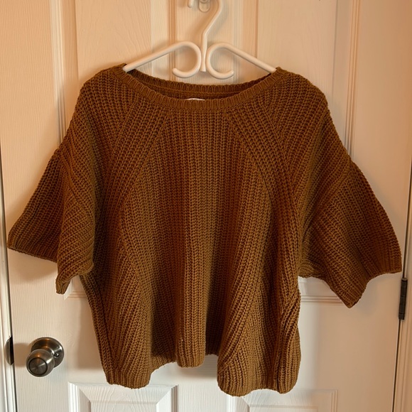 Women’s loose, knit sweater - Picture 1 of 5